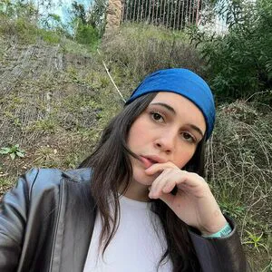 Bea Miller OnlyFans Leaked Free Thumbnail Picture - #6ndyaui73v