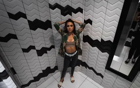 Bea Miller OnlyFans Leaked Free Thumbnail Picture - #814IWZr4Or