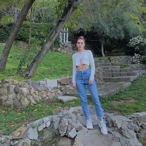 Bea Miller OnlyFans Leaked Free Thumbnail Picture - #NmMIXl2Pso