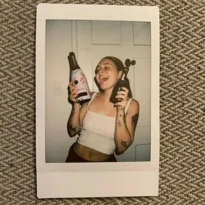Bea Miller OnlyFans Leaked Free Thumbnail Picture - #cbZIatkBpH