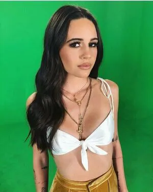 Bea Miller OnlyFans Leaked Free Thumbnail Picture - #hdirgjPAlz