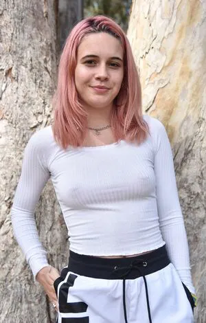 Bea Miller OnlyFans Leaked Free Thumbnail Picture - #ipasW1ZJcW