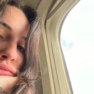 Bea Miller OnlyFans Leaked Free Thumbnail Picture - #kZrTI1Am97