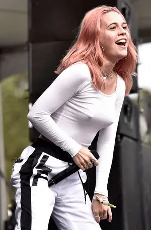 Bea Miller OnlyFans Leaked Free Thumbnail Picture - #t6ua8wmWzt