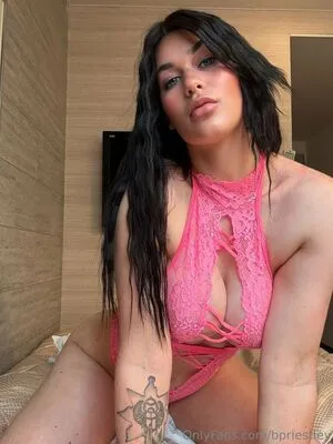Bea Priestley OnlyFans Leaked Free Thumbnail Picture - #XlnjW9Zeey