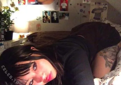 Beabadoobee OnlyFans Leaked Free Thumbnail Picture - #j8YKBCHfDc
