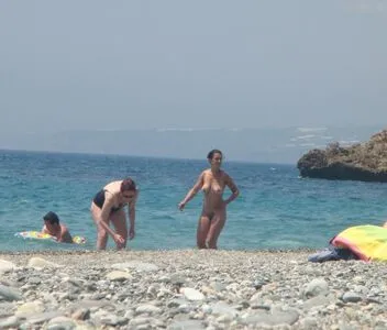 Beach OnlyFans Leaked Free Thumbnail Picture - #0kZWFFSgYo