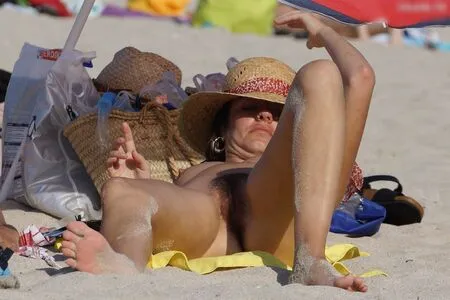 Beach OnlyFans Leaked Free Thumbnail Picture - #9btwPYKfQR