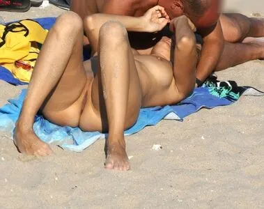 Beach OnlyFans Leaked Free Thumbnail Picture - #J1pnK8RSoD