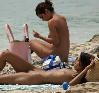 Beach OnlyFans Leaked Free Thumbnail Picture - #ceHCiH2rhU