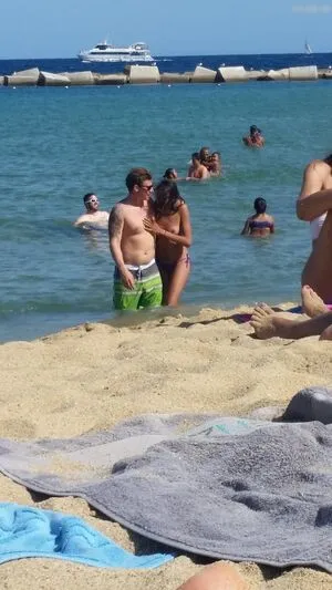 Beach OnlyFans Leaked Free Thumbnail Picture - #dXq7ALepGP