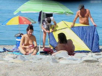 Beach OnlyFans Leaked Free Thumbnail Picture - #ntsk273dqd