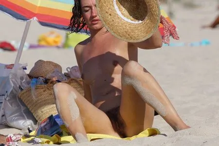 Beach OnlyFans Leaked Free Thumbnail Picture - #nx2pqNDeUU