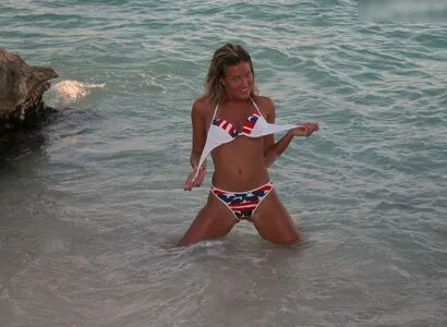 Beach OnlyFans Leaked Free Thumbnail Picture - #rysupmMYKP
