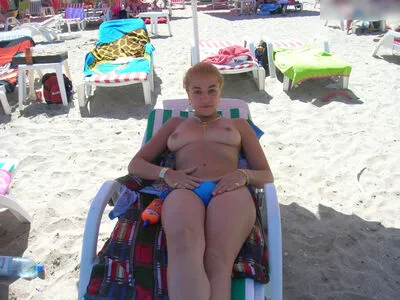 Beach OnlyFans Leaked Free Thumbnail Picture - #tK9oSpfjJ8