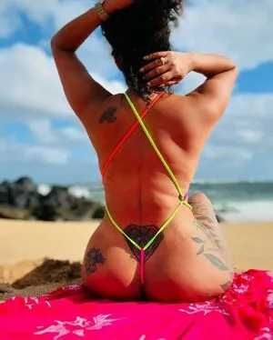 Beachlovaa5 OnlyFans Leaked Free Thumbnail Picture - #2sbC6aXo0S