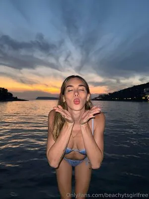 Beachytsgirlfree OnlyFans Leaked Free Thumbnail Picture - #3LEg9RSrBH