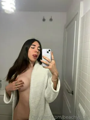 Beachytsgirlvip OnlyFans Leaked Free Thumbnail Picture - #F2jZAsxCfb