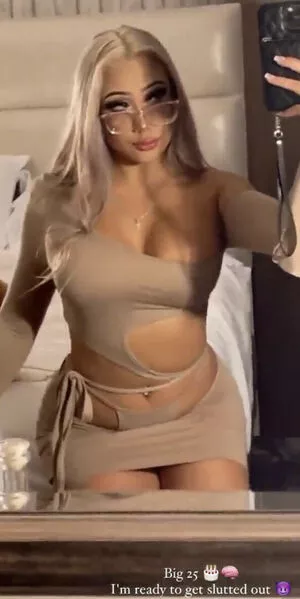 Beamer Babe OnlyFans Leaked Free Thumbnail Picture - #XSPGEIbvmL