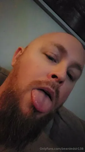 Beardedsir138 OnlyFans Leaked Free Thumbnail Picture - #LXhO4Wm7no