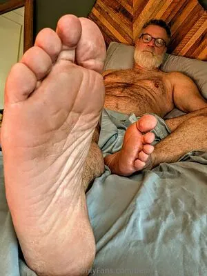 Bearfoothunterplus OnlyFans Leaked Free Thumbnail Picture - #cNzTEMxpLA