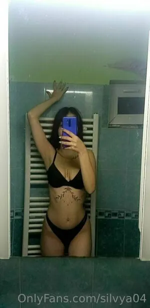 Beatrice OnlyFans Leaked Free Thumbnail Picture - #GBDDRtoXx3