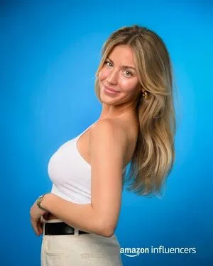 Beatrice Bouchard OnlyFans Leaked Free Thumbnail Picture - #BcOWjG5OOR