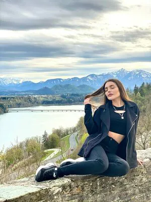 Beatrice Carti OnlyFans Leaked Free Thumbnail Picture - #GKSYJdkq6Y
