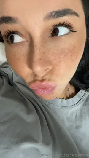 Beatricehekate OnlyFans Leaked Free Thumbnail Picture - #B0lRWM8oW2