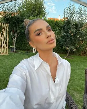Beatrix Ramosaj OnlyFans Leaked Free Thumbnail Picture - #3DVQyiaNFN