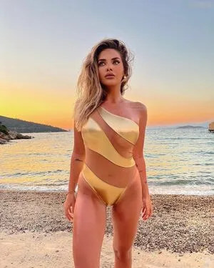 Beatrix Ramosaj OnlyFans Leaked Free Thumbnail Picture - #8bXvMP7jd7