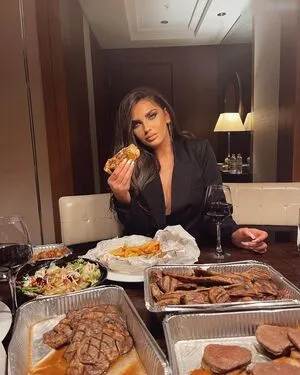 Beatrix Ramosaj OnlyFans Leaked Free Thumbnail Picture - #KPNPIpk5O0