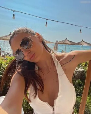 Beatrix Ramosaj OnlyFans Leaked Free Thumbnail Picture - #RpoHYulyD0