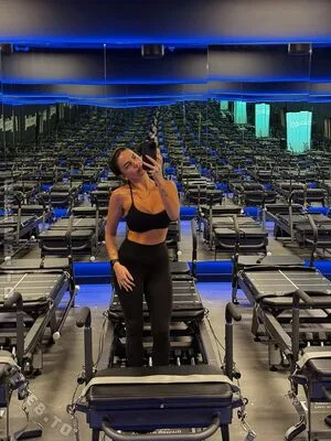 Beatrix Ramosaj OnlyFans Leaked Free Thumbnail Picture - #aZ1tiSDE20