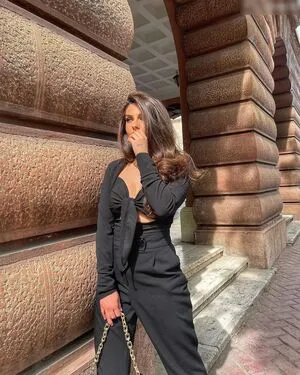 Beatrix Ramosaj OnlyFans Leaked Free Thumbnail Picture - #bzKfQOOIxa