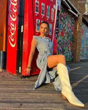 Beatrix Ramosaj OnlyFans Leaked Free Thumbnail Picture - #kMLreZVRvc