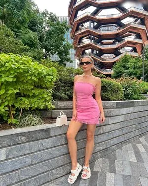 Beatrix Ramosaj OnlyFans Leaked Free Thumbnail Picture - #pDYC4kUxkc
