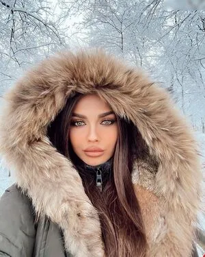 Beatrix Ramosaj OnlyFans Leaked Free Thumbnail Picture - #tqoLxyYwcx