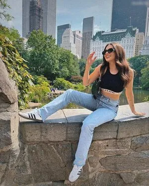 Beatrix Ramosaj OnlyFans Leaked Free Thumbnail Picture - #vl9Uh4Om0W