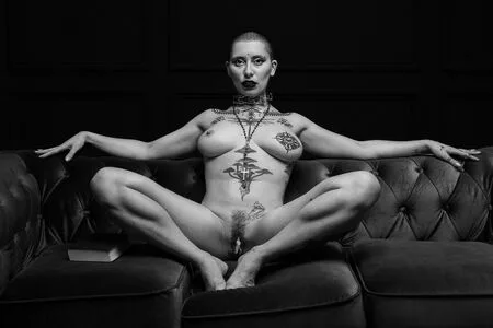 Beatriz Altmodel Art OnlyFans Leaked Free Thumbnail Picture - #E7DoAx1GbL