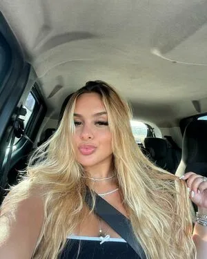 Beatriz Luz Bosi OnlyFans Leaked Free Thumbnail Picture - #SfUkHsitSM