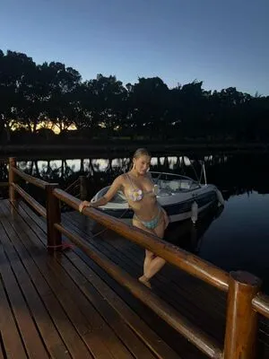 Beatriz Reis OnlyFans Leaked Free Thumbnail Picture - #Ph4gj2m6In