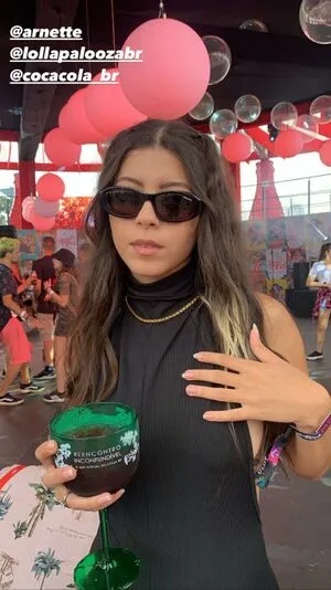 Beatriz Sales OnlyFans Leaked Free Thumbnail Picture - #GLSBlrDLOK