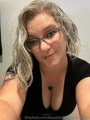 Beautifullyimperfectgeek OnlyFans Leaked Free Thumbnail Picture - #gbJft7YgPK