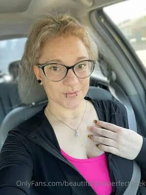 Beautifullyimperfectgeek OnlyFans Leaked Free Thumbnail Picture - #l6JWIQDmcL