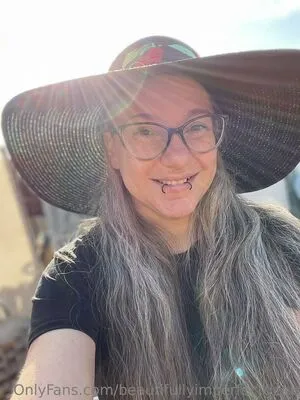 Beautifullyimperfectgeek OnlyFans Leaked Free Thumbnail Picture - #r2px4nw2bv