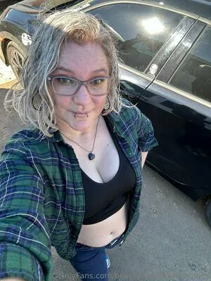 Beautifullyimperfectgeek OnlyFans Leaked Free Thumbnail Picture - #xcM7XUsxX4