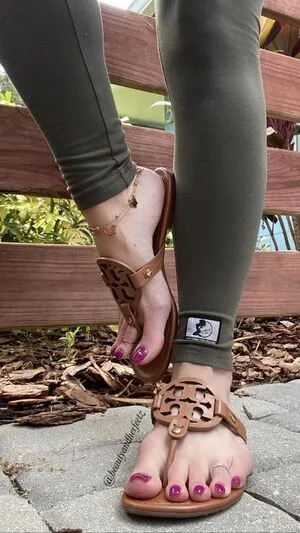 Beautyandherfeetz OnlyFans Leaked Free Thumbnail Picture - #w7pG7BpOq8