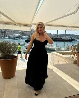 Bebe Rexha OnlyFans Leaked Free Thumbnail Picture - #Abez4Wof4m