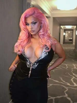 Bebe Rexha OnlyFans Leaked Free Thumbnail Picture - #B0daB2EFkn